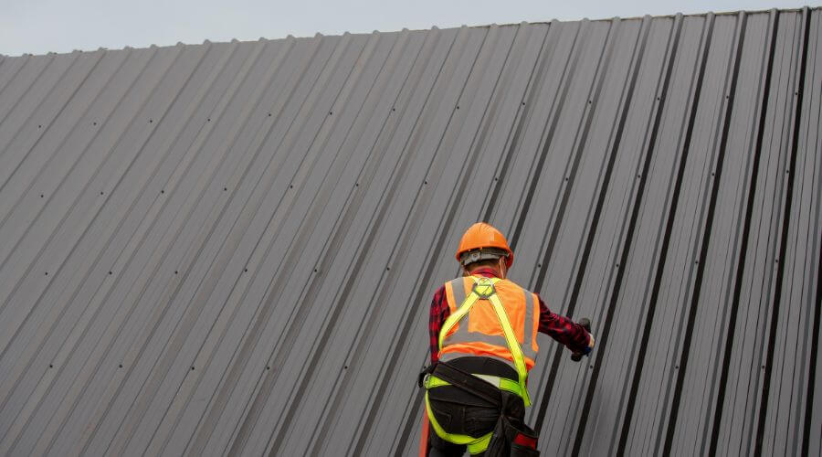 Professional gutter cleaning in Mangham, LA